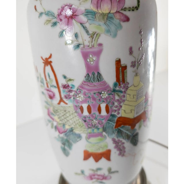 20th Century Chinese Chinoiserie Famille Rose Pink and Green Table Lamp For Sale - Image 9 of 12