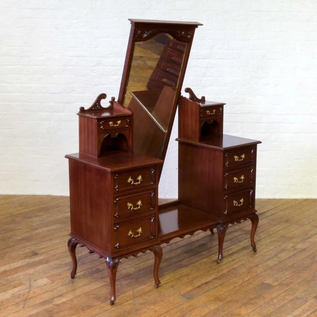 Victorian Mahogany Dressing Table For Sale - Image 5 of 15