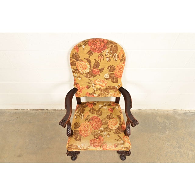 Berkey & Gay Antique Chippendale Carved Walnut Armchair, Circa 1920s For Sale In South Bend - Image 6 of 12