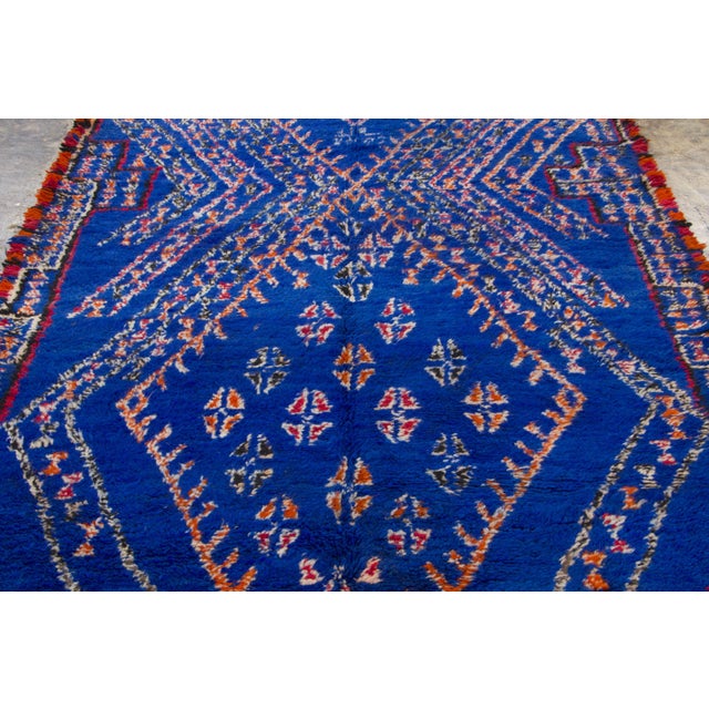 Traditional Vintage Moroccan Berber Wool Rug With Diamond Design by Rug & Kilim, 1950-1959 For Sale - Image 3 of 9