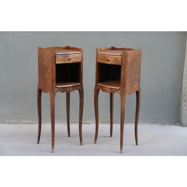 Wood 1960s Pair of French Louis XV Style Tiny Side Tables Nightstands For Sale - Image 7 of 12