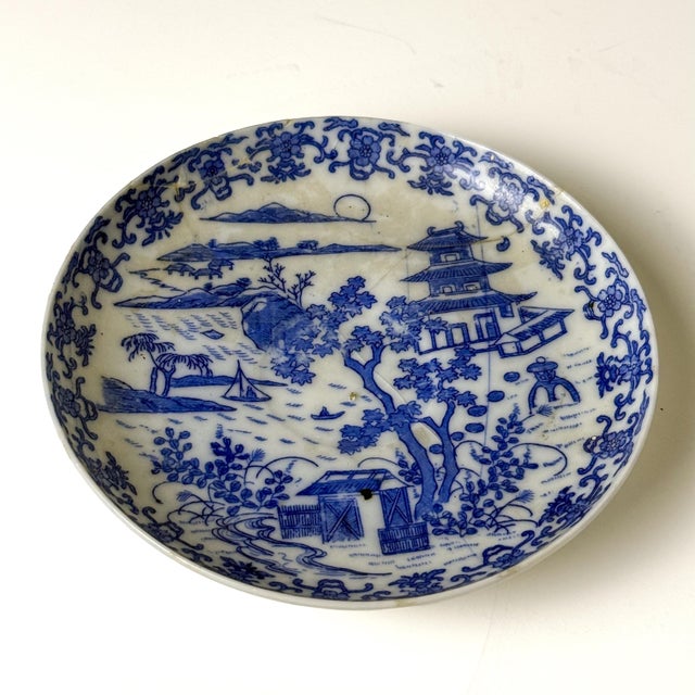 Ceramic Antique 18th-Century Chinese Export Blue & White Porcelain Cup & Saucer For Sale - Image 7 of 10