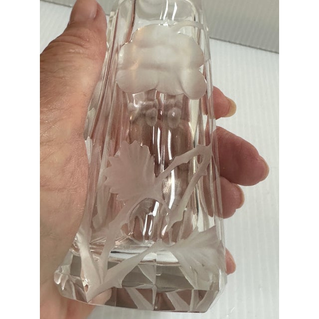 Art Deco Vintage Hand Cut Thick Crystal Etched Satin Floral Scene Elegant Perfume Bottle For Sale - Image 3 of 13