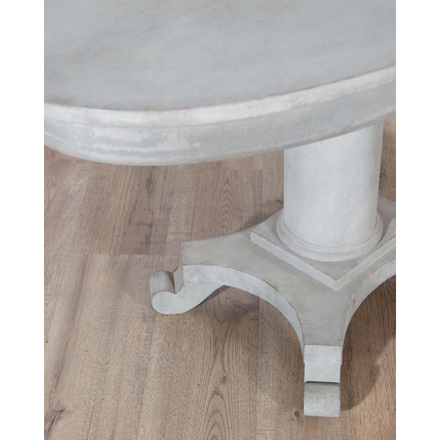 Light Gray Antique Swedish Oval Painted Center Table, circa 1900–1910 For Sale - Image 8 of 11