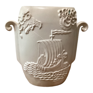 Vintage Red Wing Art Pottery Vase #1140 Charles Murphy High Relief White & Elfin Green