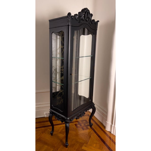 French 1960s French Illuminated Vitrine Curio Cabinet For Sale - Image 3 of 11