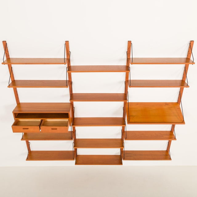 Danish Teak Shelving Unit in the style of Cadovius and Sorensen, 1960s For Sale - Image 6 of 16