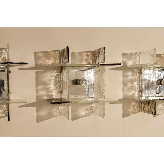 1970s LP 256 Wall Lamps in Crystal and Tobacco by Carlo Nason for AV Mazzega, Italy, 1970s, Set of 4 For Sale - Image 5 of 17