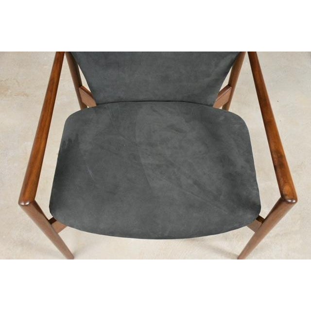 Charcoal 1950s Refinished Walnut Leather Lounge Chair For Sale - Image 8 of 8