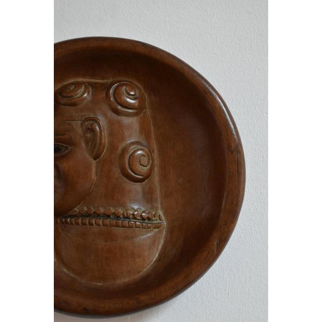 Africanist Low Round Wooden Relief Wall Sculpture, 1970s. For Sale - Image 4 of 6