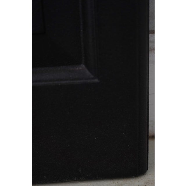 Black Virginia Metalcrafters Cw-101-3 Colonial Williamsburg Fireplace Back For Sale - Image 8 of 9
