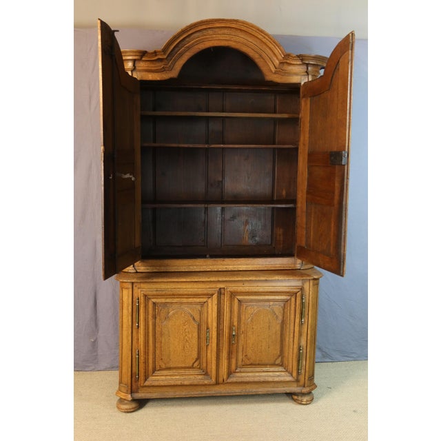 18th Century Oak 2-Body Buffet For Sale - Image 9 of 13