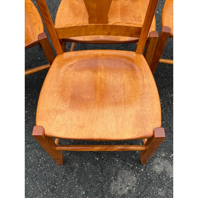 Nichols & Stone Late 20th Century Nichols and Stone Maple T Back Farmhouse Chairs - Set of 4 For Sale - Image 4 of 11