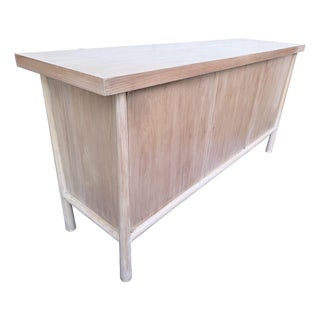 Mid-Century Modern Credenza by T.H.Robsjohn Gibbings for Widdicomb For Sale