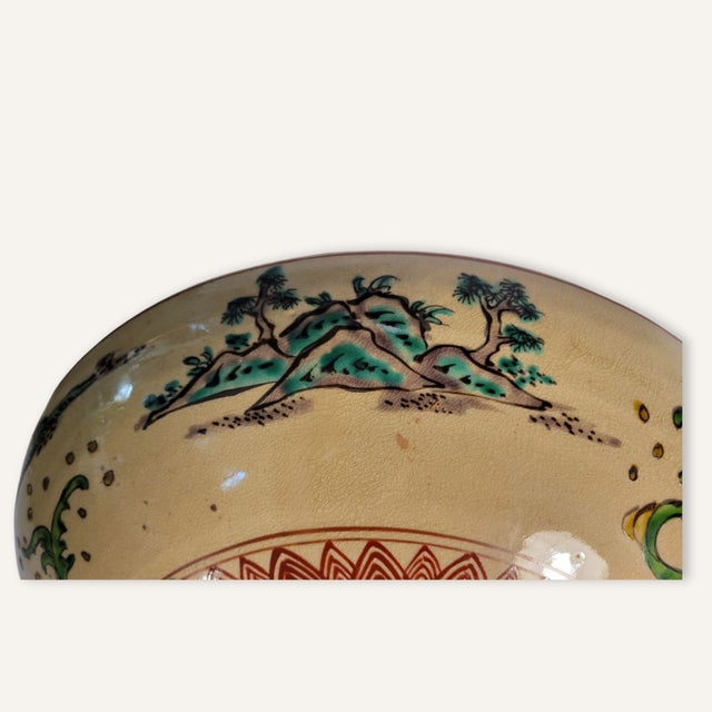 Red 19th Century Polychrome Kutani Charger For Sale - Image 8 of 8