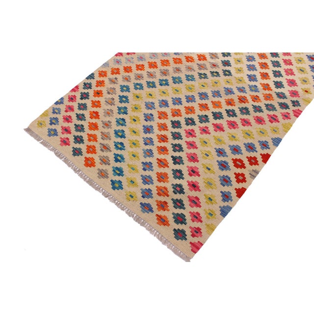 Boho Chic Kilim Ivory Pink Wool Rug - 3'4" X 4'11" For Sale - Image 4 of 7