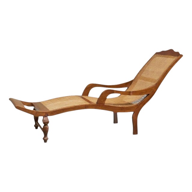 Sculptural Colonial Chaise Lounge in Wood and Webbing, 1930s For Sale