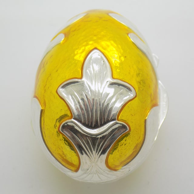Vintage Italian Handmade Genuine Sterling Silver 925 Florentine Life Size Egg Shaped Box, 1980s For Sale - Image 4 of 13