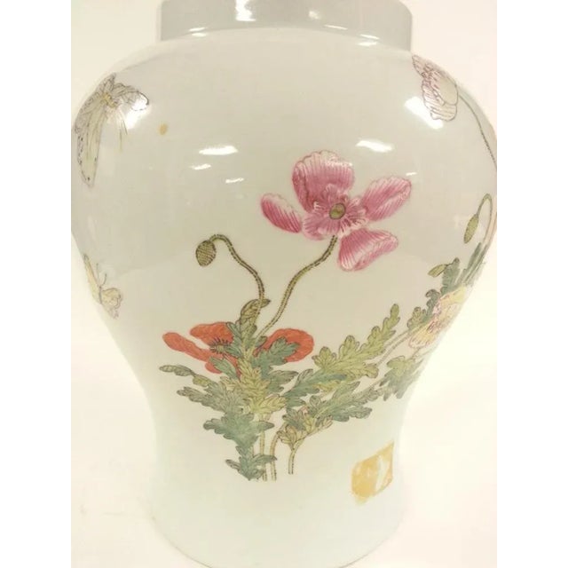 Lotus Design Famille Rose Temple Jar For Sale - Image 4 of 5