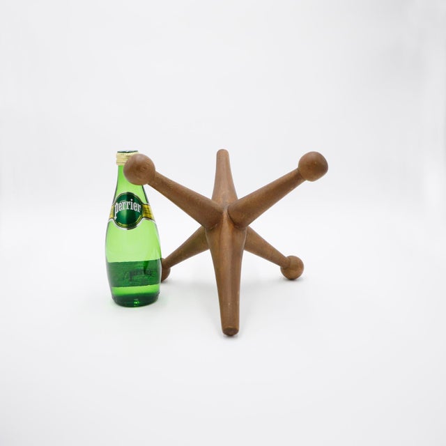 1970s Sculptural Jack Made in Wood For Sale - Image 4 of 4