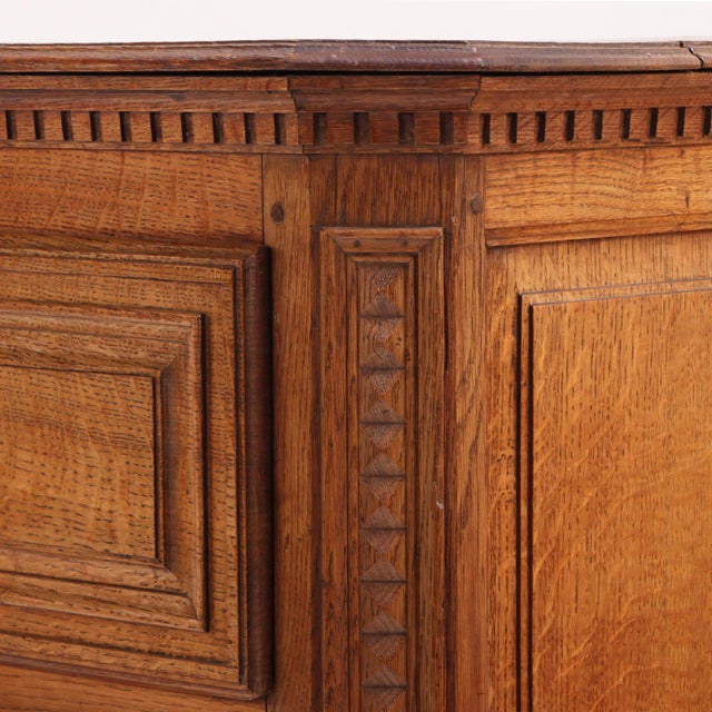 French Oak Commode, Late 18th C. For Sale In Philadelphia - Image 6 of 9