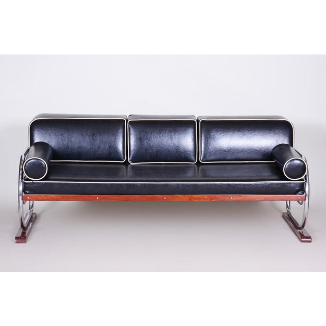 Bauhaus Bauhaus Sofa in Chrome, Steel, and Leather from Robert Slezak, Czech, 1930s For Sale - Image 3 of 9