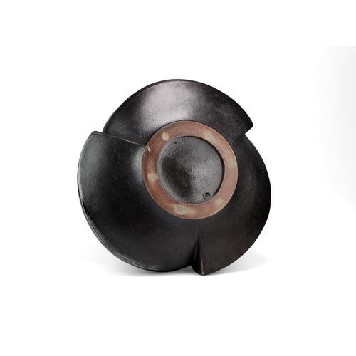 Three point bowl a by olivia tani dimensions: w 41 x d 41 x h 17 cm materials: ceramic stoneware, slip, soda ash olivia...