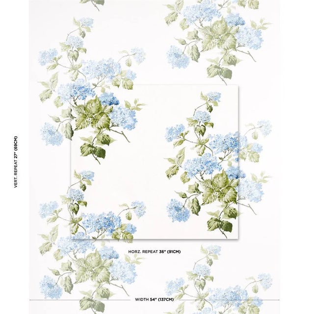 A classic floral with a painterly look, Summer Hydrangea is beautifully printed on a soft textured cotton-linen ground....