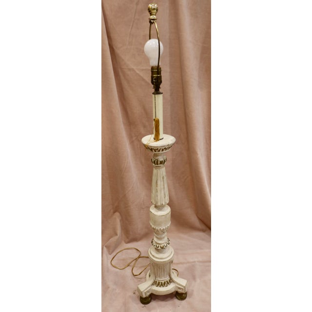 French Vintage French Gold Trim Tall Table Lamp For Sale - Image 3 of 3