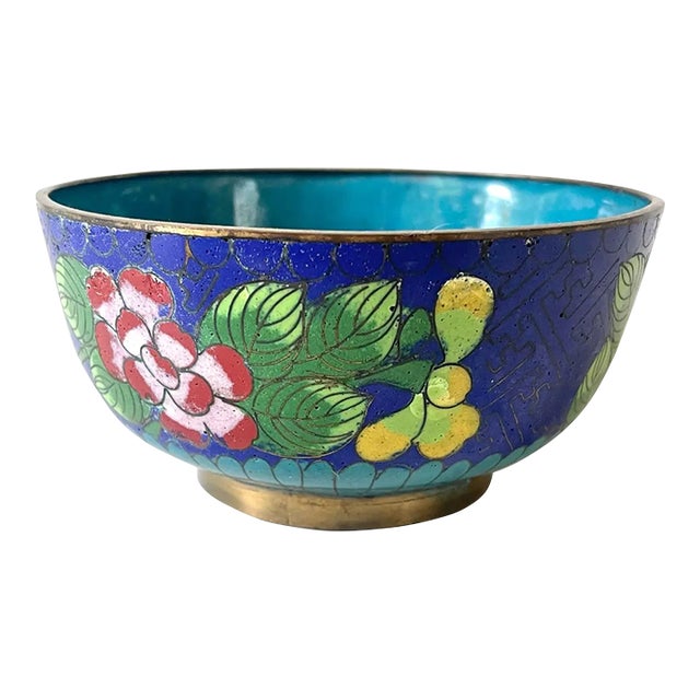 Antique Chinese Export Enameled Bowl With Brass Base For Sale