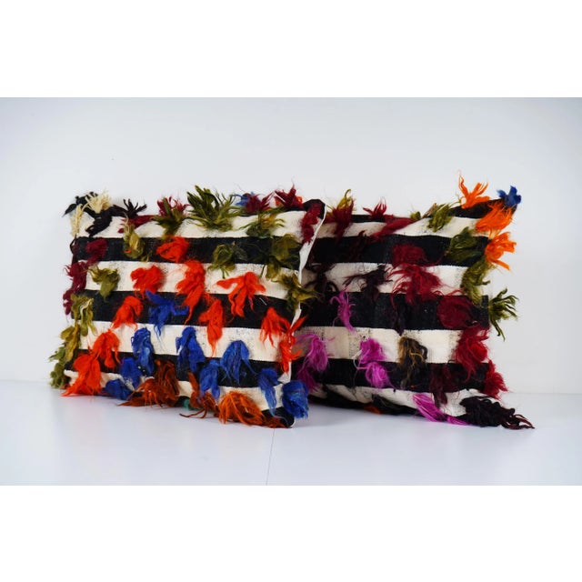 Handmade Turkish Rug Pillow Covers • Vintage Rug Decor Elevate your home decor with these exquisite 18" x 24" pillow...