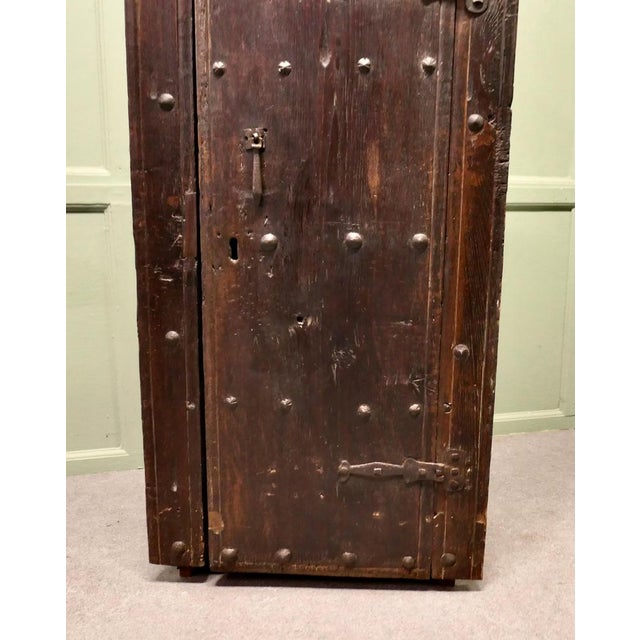 Rustic Alcove Cabinet in Oak For Sale - Image 5 of 10