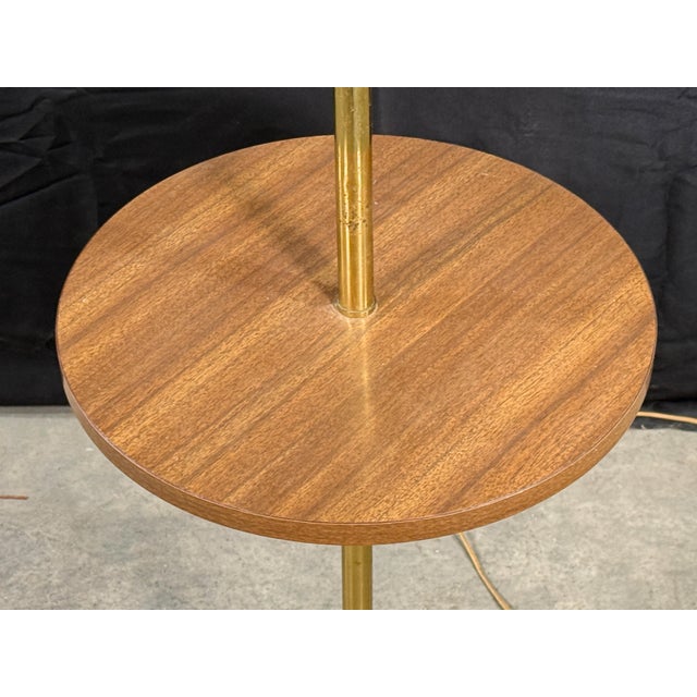 Mid-Century Modern Mid 20th Century Mid Century Modern Laurel Style Brass Floor Lamp For Sale - Image 3 of 5
