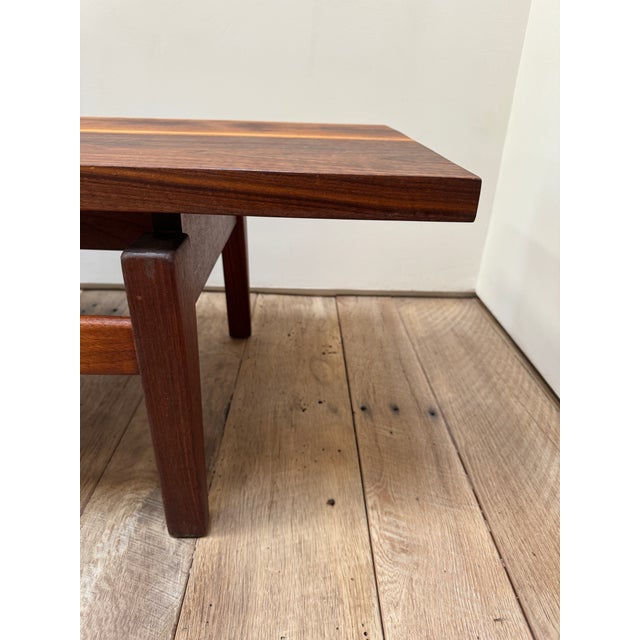 1950s Mid Century Floating Coffee Table, Model T621 Style Bench For Sale - Image 10 of 12