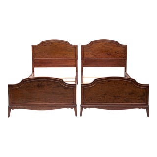 Early 20th C Traditional Mahogany Twin Beds - a Pair For Sale
