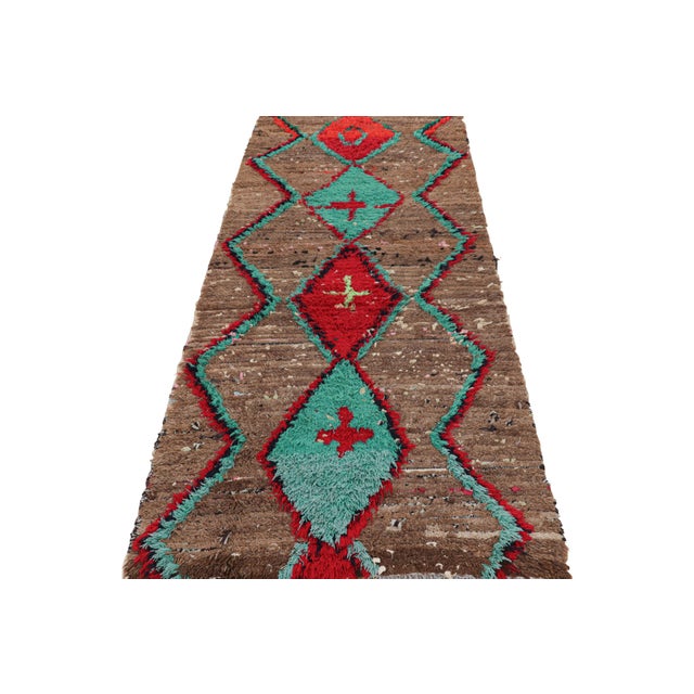 1950s Vintage Moroccan Runner Rug in Red With Beige and Blue Diamonds | Rug & Kilim For Sale - Image 5 of 7
