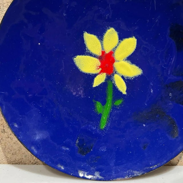 1967 Modern Copper Enamel Royal Blue Plate Yellow Daisy Flower Signed For Sale In San Diego - Image 6 of 8