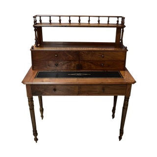 Small Louis-Philippe Bureau in Dried Walnut For Sale