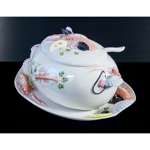 Large Porcelain Soup Tureen with Tray from Tre Art, Set of 2 For Sale - Image 3 of 15