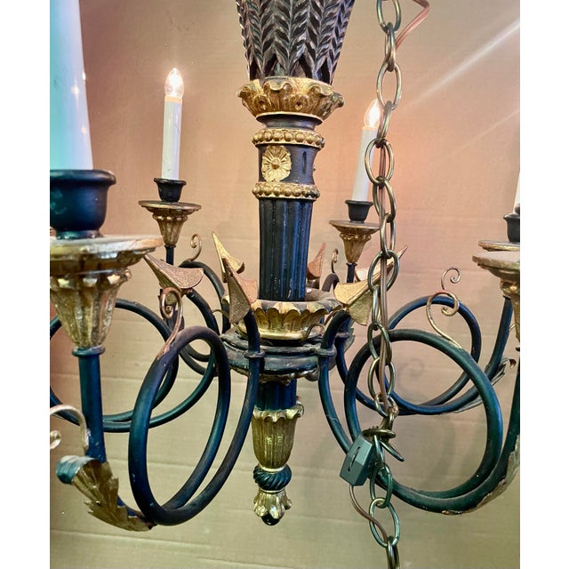 Mid 20th Century Neoclassic Arrow Italian Hand Carved Black Gold Painted Wood 6 Light Chandelier For Sale - Image 11 of 12