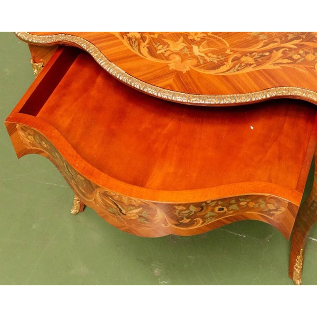 1900s French Louis XV Boulle' Style Inlaid Wood Table With Gilt Ormolu Mount For Sale - Image 12 of 12