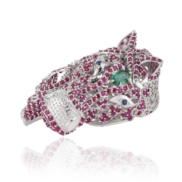 Metal Vintage Style 4.1 Ct Pavé Set Ruby Horse Head Unisex Brooch - Luxury Christmas Gift For Sale - Image 7 of 12