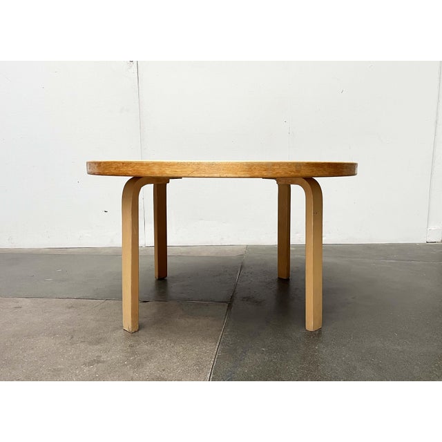 Mid-Century Modern Mid-Century Modern Yellow Linoleum Coffee Table by Alva Aalto for Artek, Finland, 1960s For Sale - Image 3 of 18