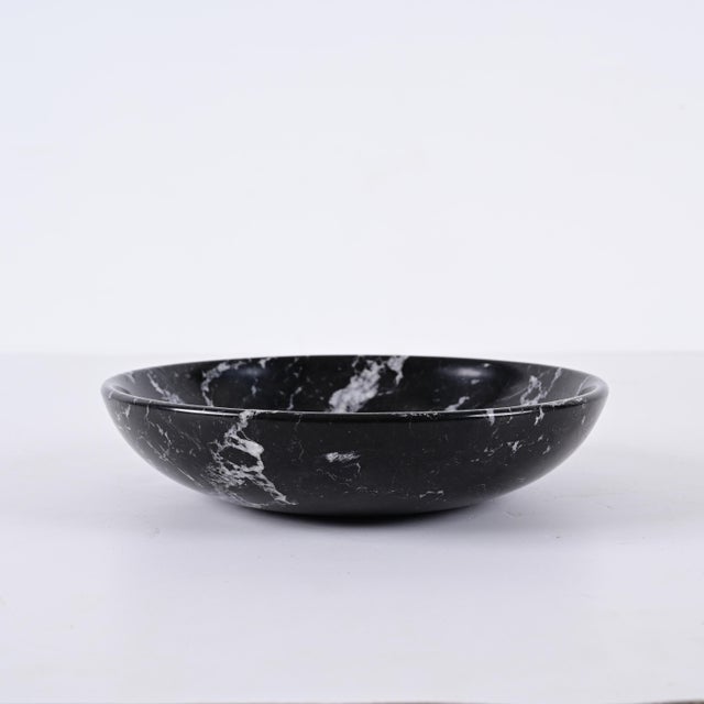 Mid-Century Italian Black Marble with White Grains Round Bowl, 1950s For Sale - Image 6 of 18