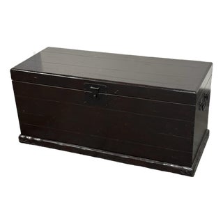 Pottery Barn Emmett Zen Brown Trunk/Coffee Table For Sale