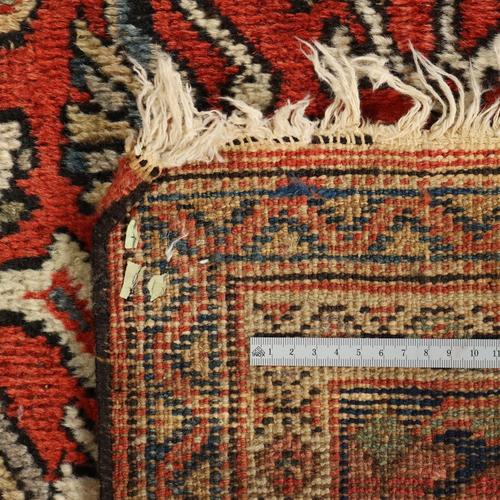 Red Tappeto Mahall Rug in Wool For Sale - Image 8 of 9