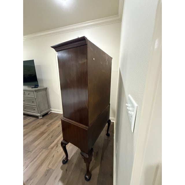 Traditional Ethan Allen Georgian Court Cherry Highboy For Sale - Image 3 of 10