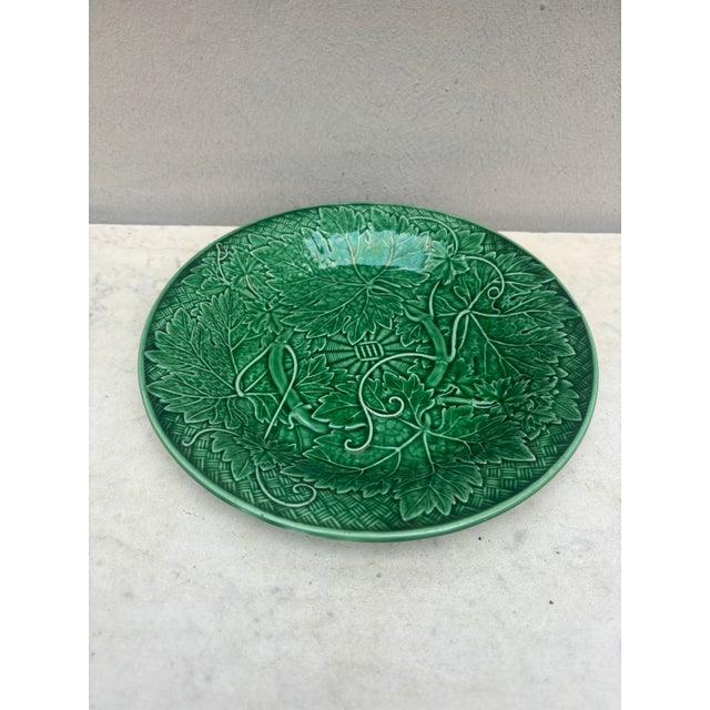 19th Century Green Majolica Leaves Plate Wedgwood.