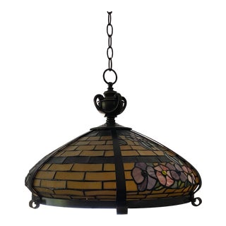 Tiffany Style 3-Bulb Pendant Light For Sale