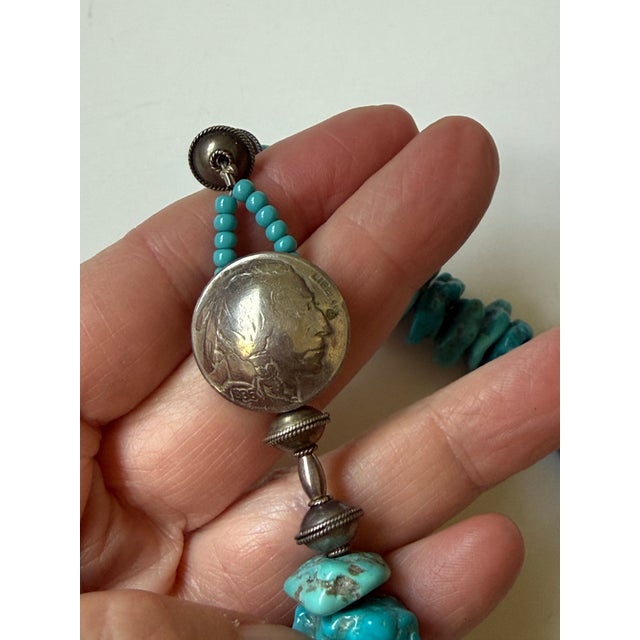 1970s Vintage Southwest Turquoise Beaded Necklace With Indian Nickel Clasp For Sale - Image 5 of 7